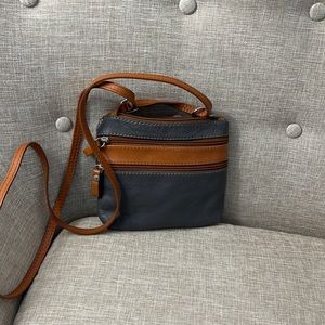 Genuine Italian Leather Cross Body Bag *barely used!!*